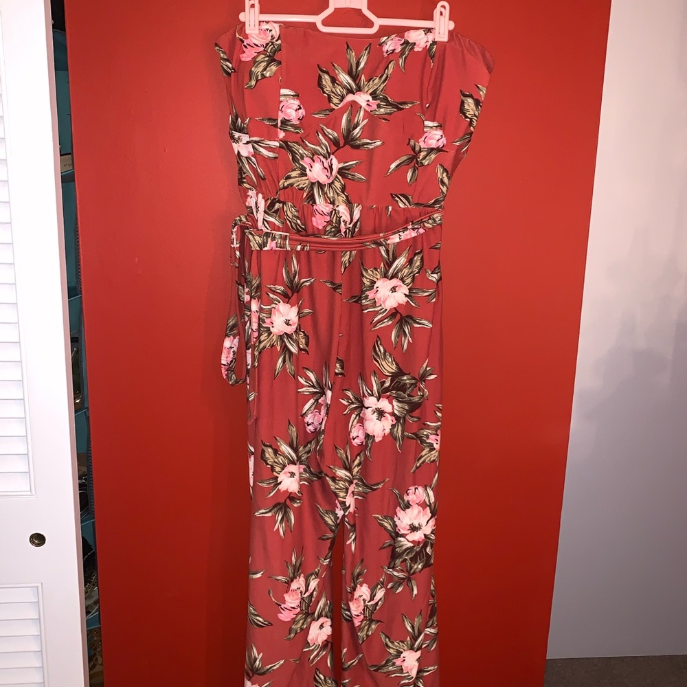 Strapless Capri jumper